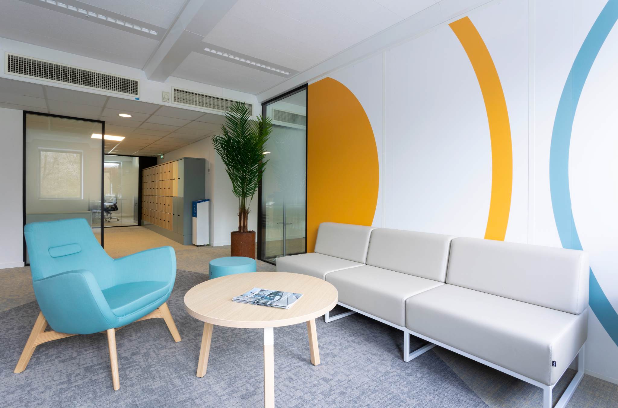 Aménagement intérieur des bureaux Niterra par Ronn Square