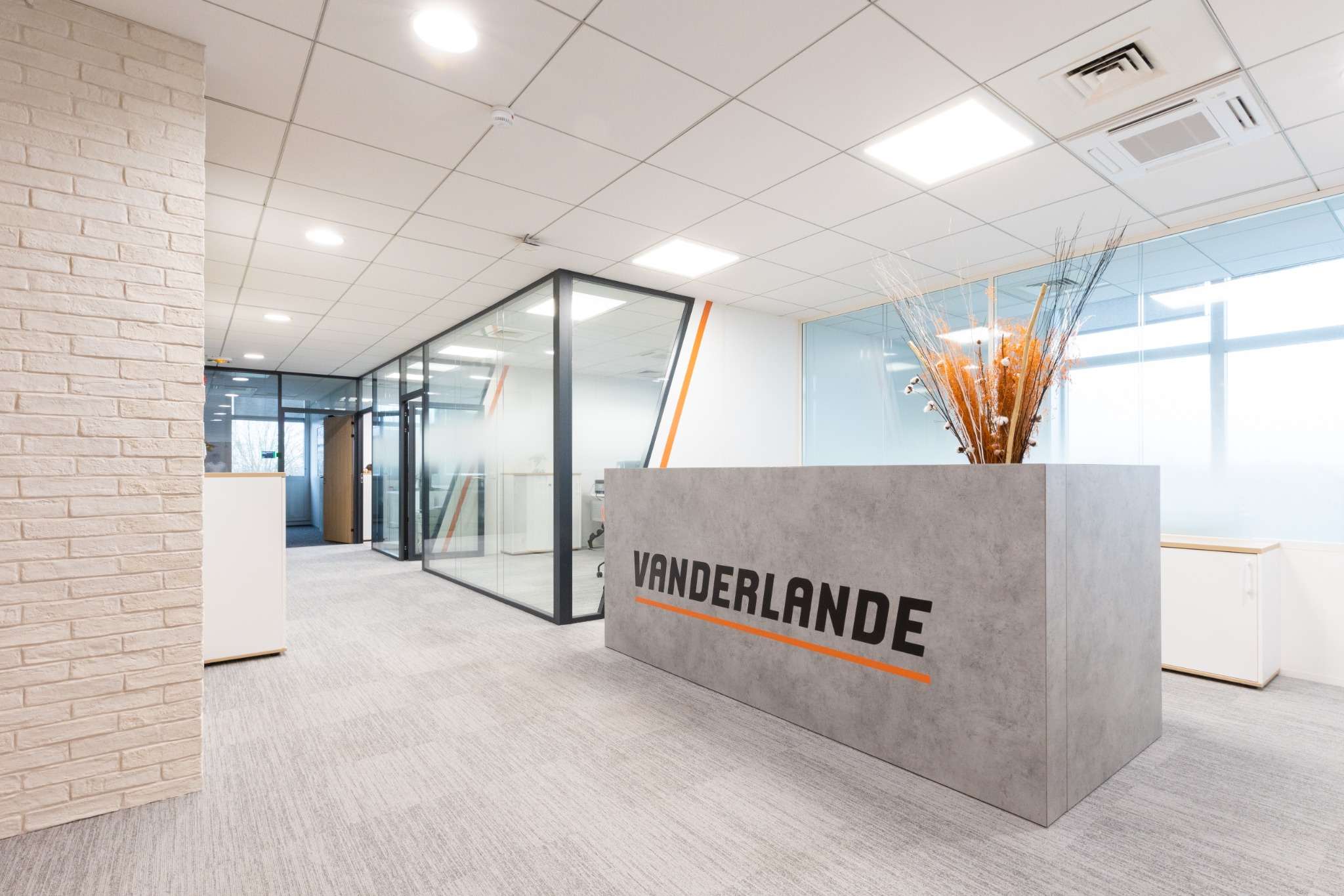 Projet d'aménagement Vanderlande par Ronn Square