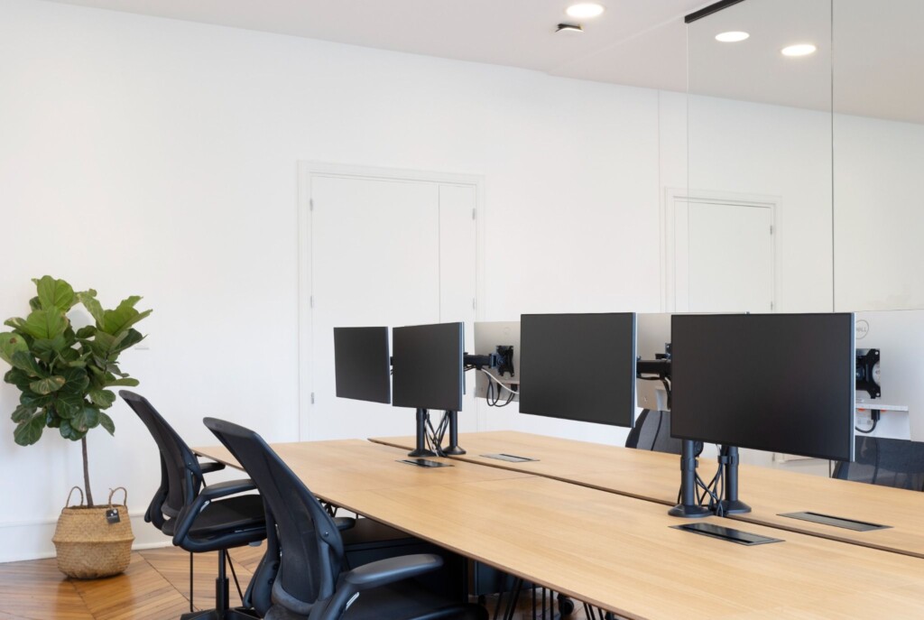 Aménagement intérieur Abylsen par Ronn Square