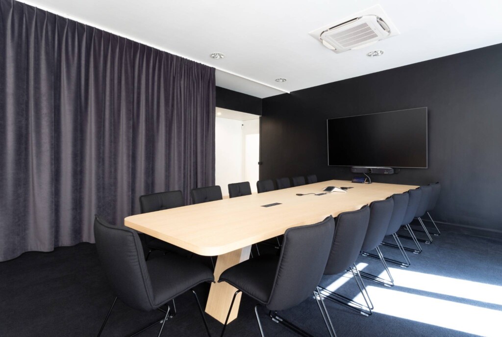 Réalisation des bureaux Abylsen par Ronn Square