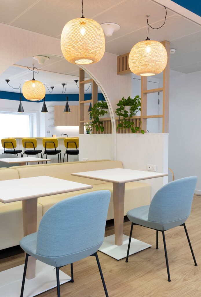 Aménagement des bureaux Merz Aesthetics par Ronn Square