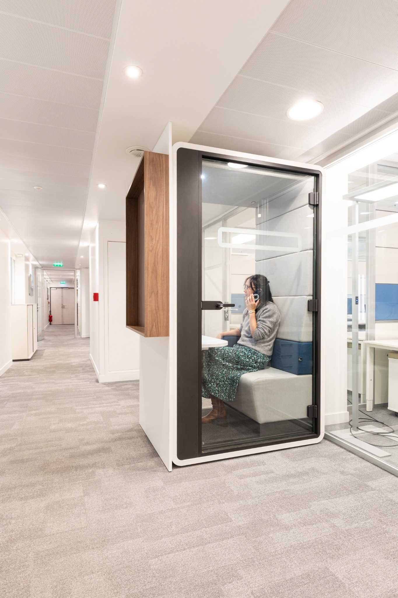 Espaces de travail Rödl & Partner aménagés par Ronn Square