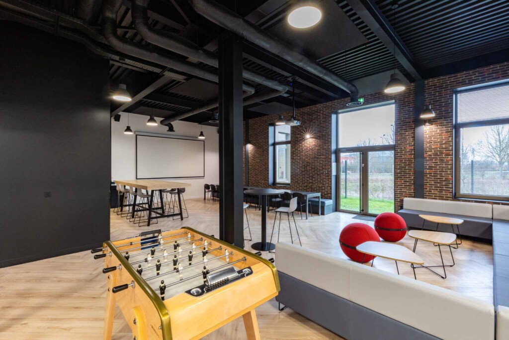 Réalisation des bureaux ARNEG par Ronnsquare