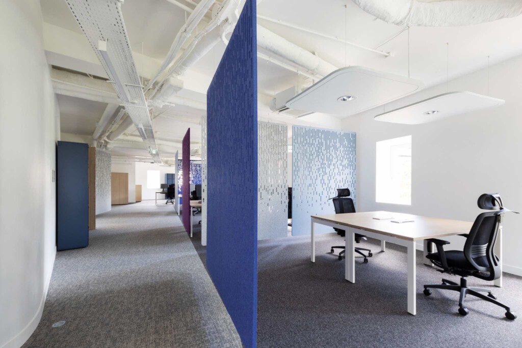 Réalisation des bureaux CCFA par Ronnsquare